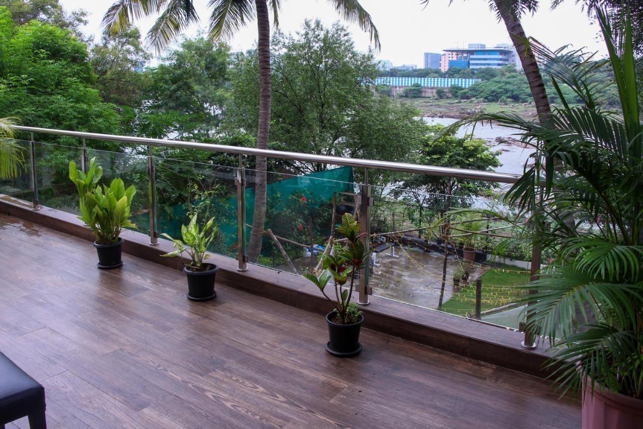 Urban Nomads Pune Hostel Bagian luar foto