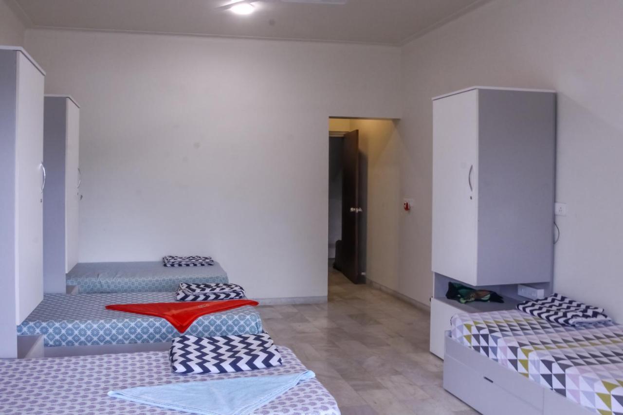 Urban Nomads Pune Hostel Bagian luar foto
