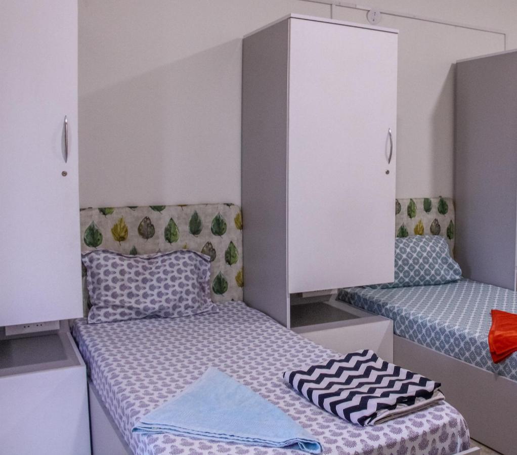 Urban Nomads Pune Hostel Bagian luar foto