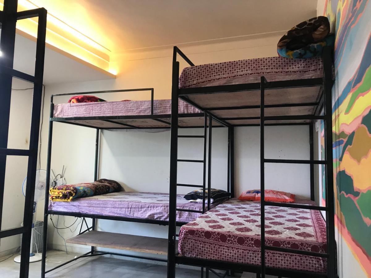 Urban Nomads Pune Hostel Bagian luar foto
