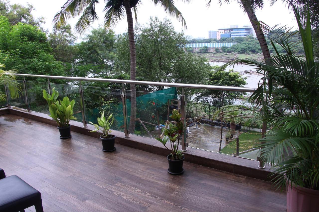 Urban Nomads Pune Hostel Bagian luar foto